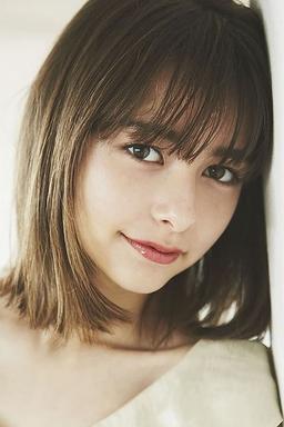 리나 아라시 배우