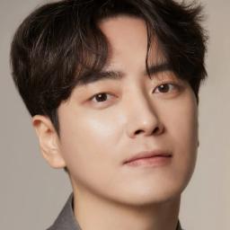 이준혁 배우