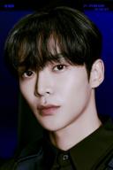 로운 배우