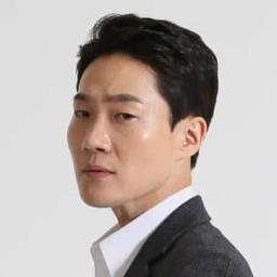 강준석 배우