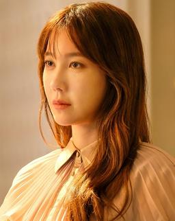 이지아 배우
