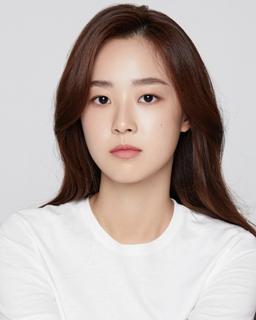최예빈 배우