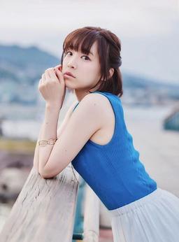 스와 아야카 배우