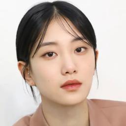서이라 배우