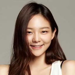 이솜 배우
