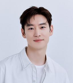 이제훈 배우