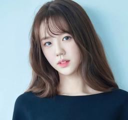 지예은 배우