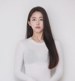 홍서희 배우