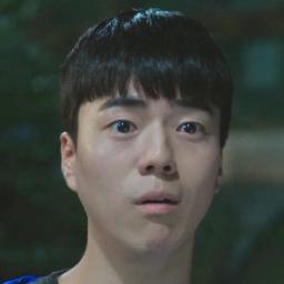 천명우 배우