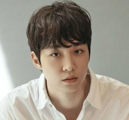 이충현 배우