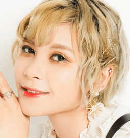 파이루즈 아이 배우